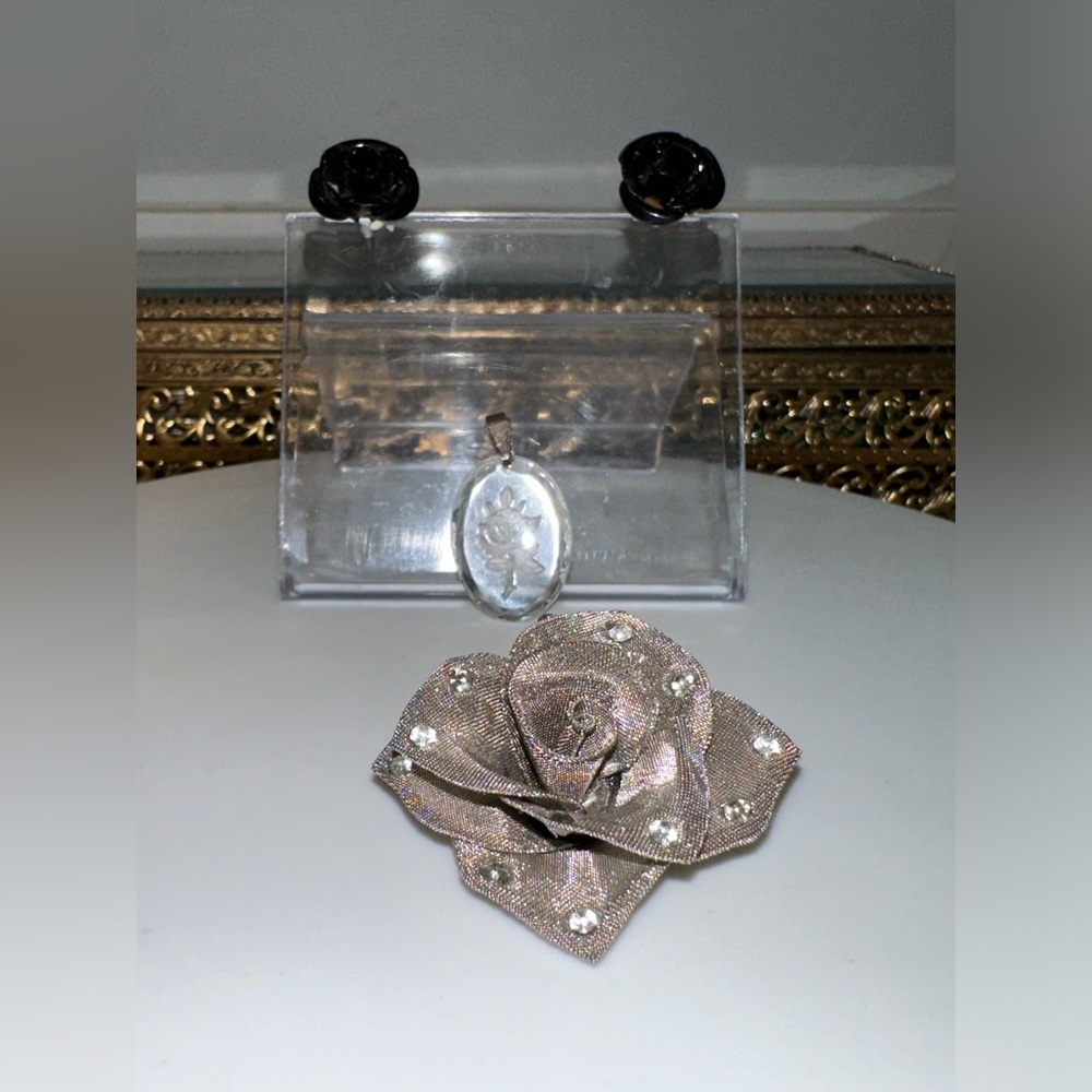 VTG LOT of Rose-Themed Costume Jewelry Etched Glass Pendant/Crystal Pin/Earrings